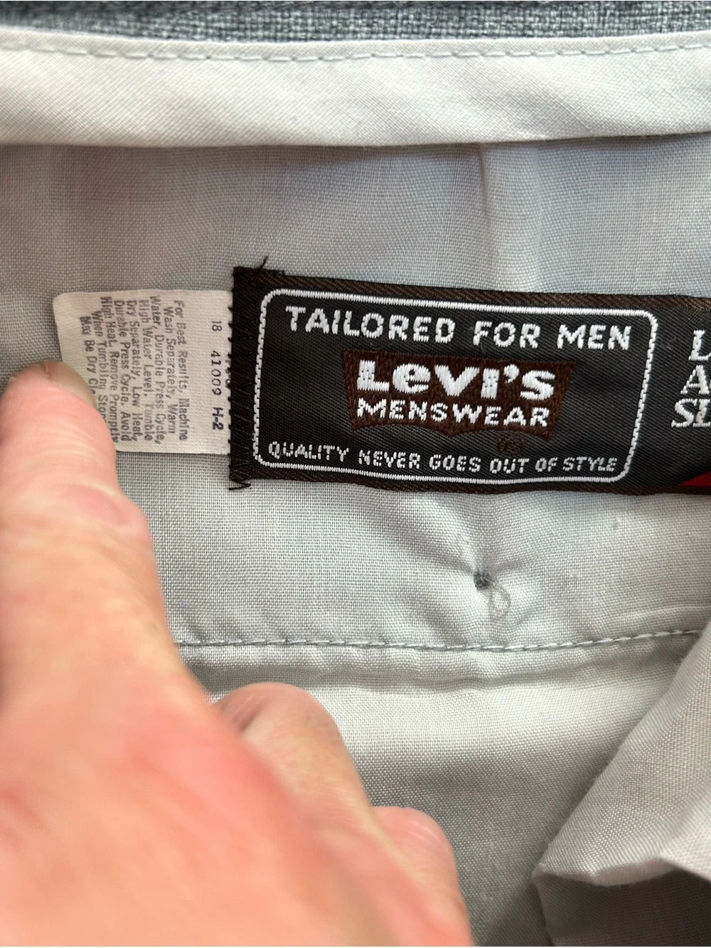 Vintage Levi’s gray Three-Piece Suit - action suit Blazer, Vest & Trousers